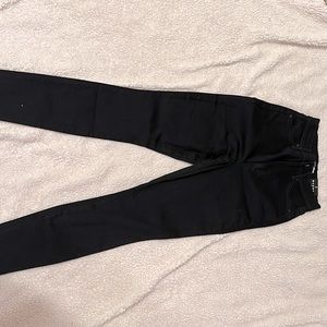 Black skinny jeans